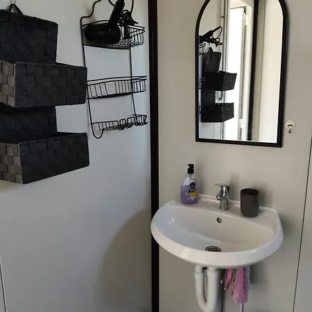 Entire House For Rent Apartamento *