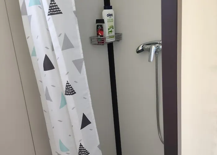 Apartman Entire House For Rent Grebastica